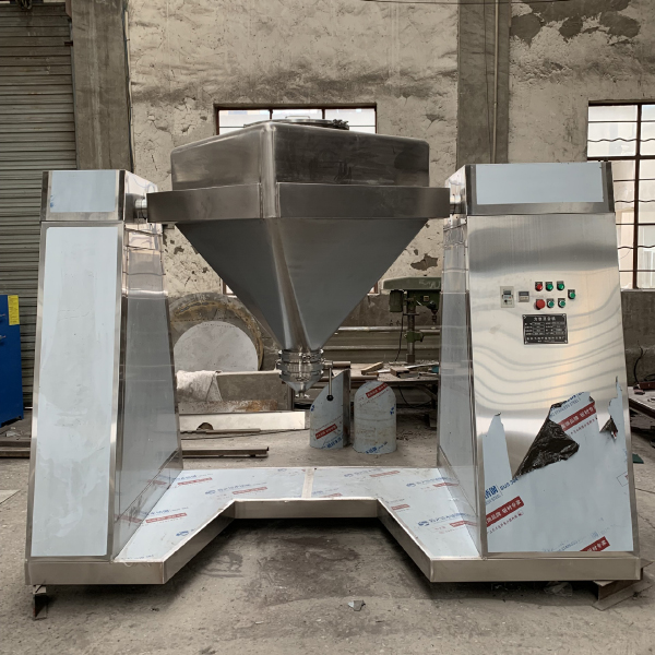 方錐混合機